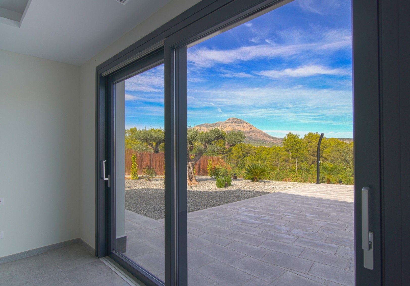 Magnificent new build 4 bedroom villa for sale in Javea La Lluca