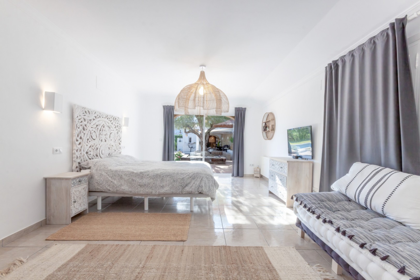 Encantadora villa de 4 dormitorios en venta en Jávea la Lluca